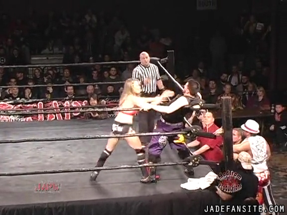 Mia-HardwayvsSocial-Fear_Still860.jpg