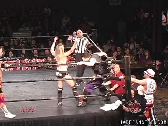 Mia-HardwayvsSocial-Fear_Still863.jpg