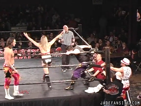 Mia-HardwayvsSocial-Fear_Still864.jpg
