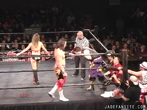 Mia-HardwayvsSocial-Fear_Still867.jpg