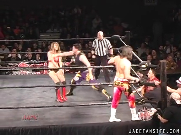 Mia-HardwayvsSocial-Fear_Still870.jpg