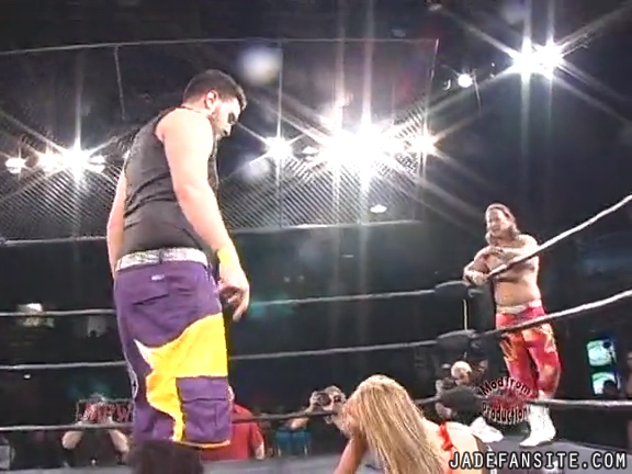 Mia-HardwayvsSocial-Fear_Still893.jpg
