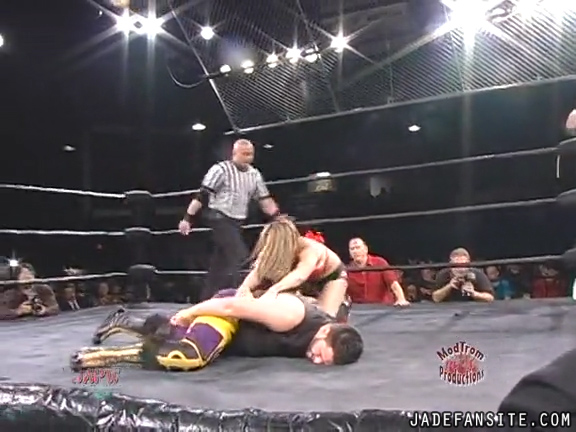 Mia-HardwayvsSocial-Fear_Still931.jpg