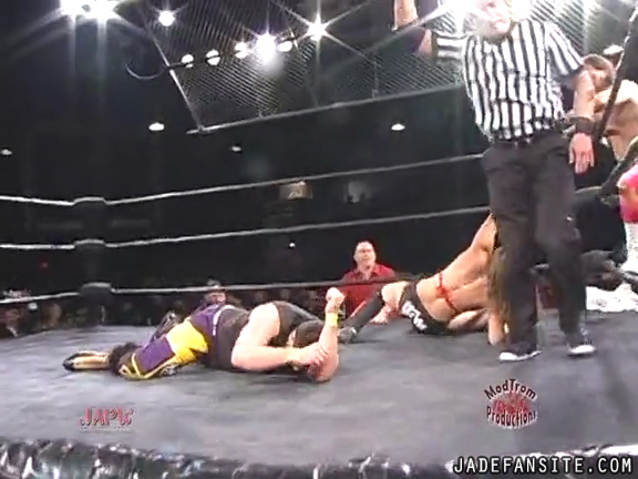 Mia-HardwayvsSocial-Fear_Still941.jpg