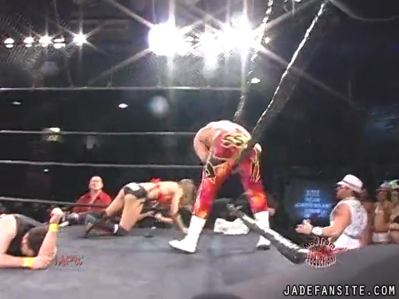 Mia-HardwayvsSocial-Fear_Still945.jpg