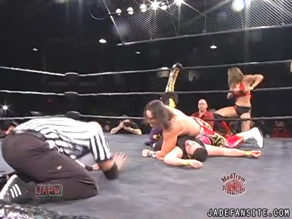 Mia-HardwayvsSocial-Fear_Still954.jpg
