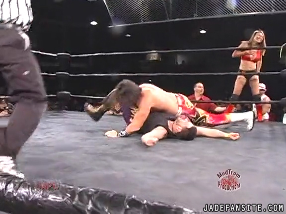 Mia-HardwayvsSocial-Fear_Still958.jpg