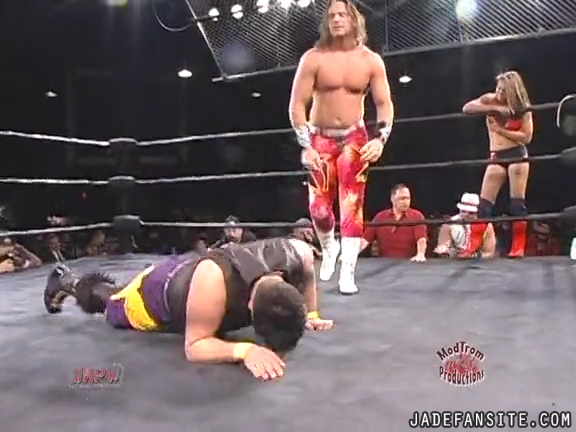 Mia-HardwayvsSocial-Fear_Still969.jpg