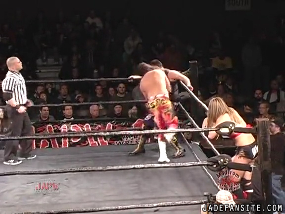 Mia-HardwayvsSocial-Fear_Still990.jpg