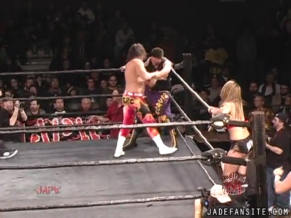 Mia-HardwayvsSocial-Fear_Still996.jpg
