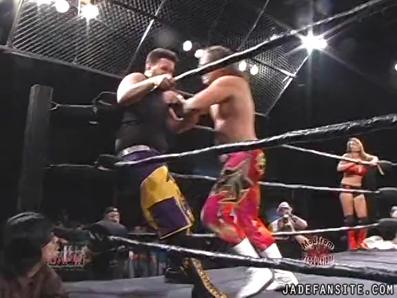 Mia-HardwayvsSocial-Fear_Still997.jpg