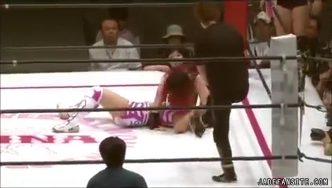 Mia-Ishibashivs_Inoue-Sareee_Still103.jpg