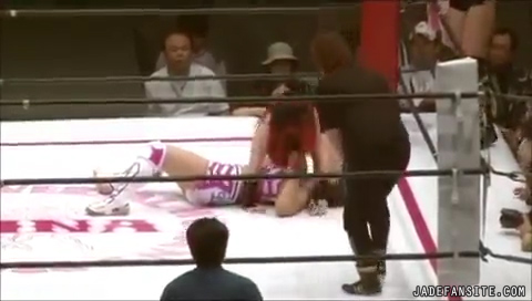Mia-Ishibashivs_Inoue-Sareee_Still104.jpg