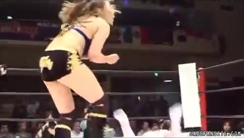 Mia-Ishibashivs_Inoue-Sareee_Still1057.jpg
