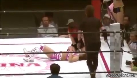 Mia-Ishibashivs_Inoue-Sareee_Still106.jpg