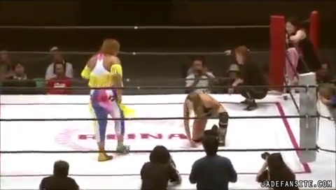 Mia-Ishibashivs_Inoue-Sareee_Still1095.jpg Mia-Ishibashivs_Inoue-Sareee_Still1095.jpg