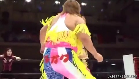 Mia-Ishibashivs_Inoue-Sareee_Still1105.jpg