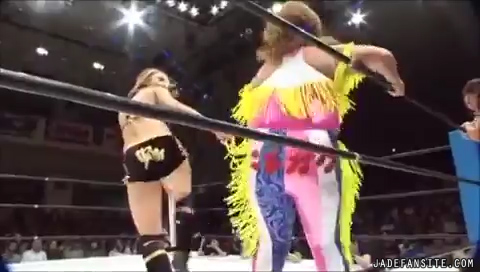 Mia-Ishibashivs_Inoue-Sareee_Still1116.jpg Mia-Ishibashivs_Inoue-Sareee_Still1116.jpg