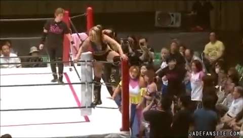 Mia-Ishibashivs_Inoue-Sareee_Still1161.jpg