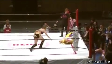 Mia-Ishibashivs_Inoue-Sareee_Still1202.jpg