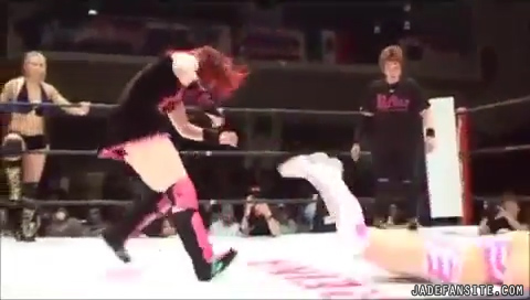 Mia-Ishibashivs_Inoue-Sareee_Still121.jpg