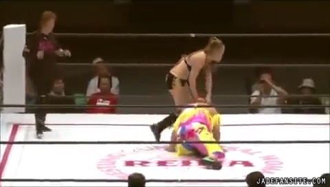 Mia-Ishibashivs_Inoue-Sareee_Still1230.jpg