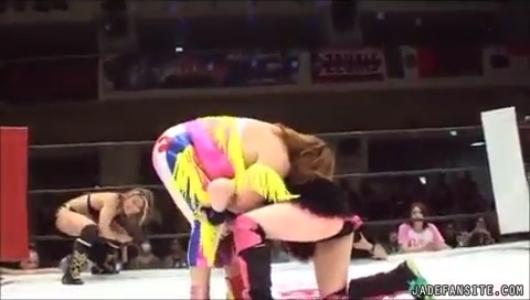 Mia-Ishibashivs_Inoue-Sareee_Still1285.jpg
