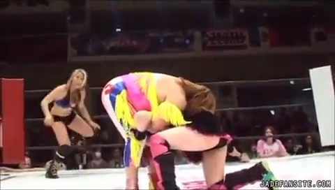 Mia-Ishibashivs_Inoue-Sareee_Still1286.jpg