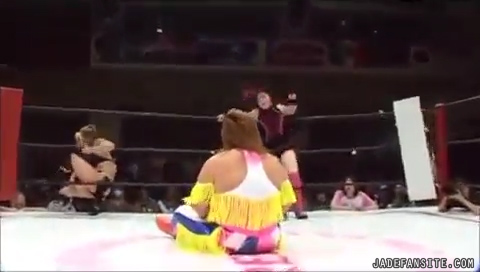 Mia-Ishibashivs_Inoue-Sareee_Still1348.jpg