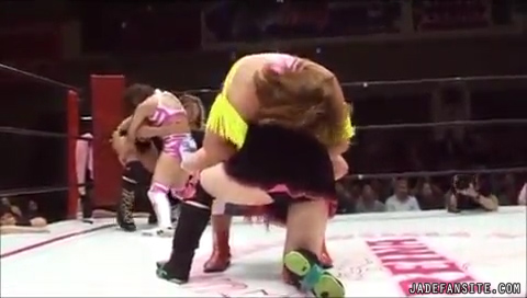 Mia-Ishibashivs_Inoue-Sareee_Still1383.jpg