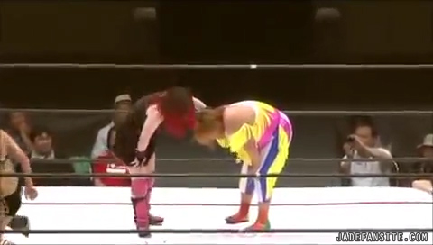 Mia-Ishibashivs_Inoue-Sareee_Still1399.jpg