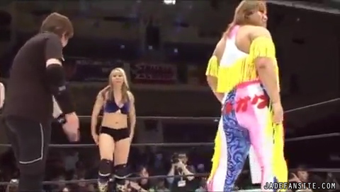 Mia-Ishibashivs_Inoue-Sareee_Still358.jpg