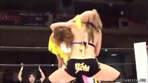 Mia-Ishibashivs_Inoue-Sareee_Still425.jpg