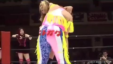 Mia-Ishibashivs_Inoue-Sareee_Still492.jpg