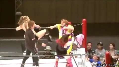 Mia-Ishibashivs_Inoue-Sareee_Still526.jpg