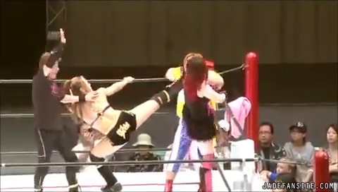 Mia-Ishibashivs_Inoue-Sareee_Still530.jpg