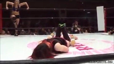 Mia-Ishibashivs_Inoue-Sareee_Still666.jpg