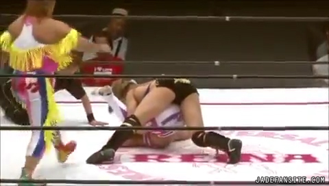 Mia-Ishibashivs_Inoue-Sareee_Still978.jpg