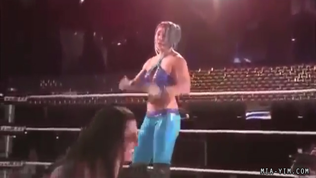 MiaMLW20171005_Still629.jpg
