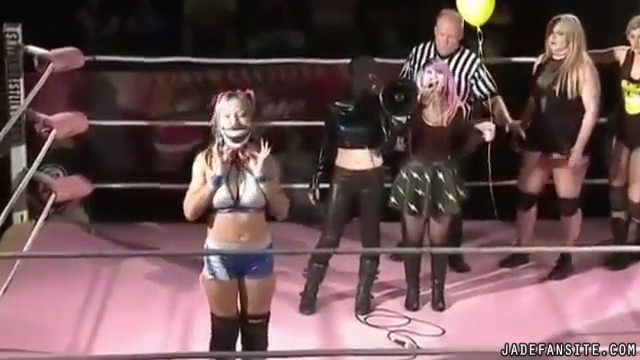 MiaShine30_Still229.jpg