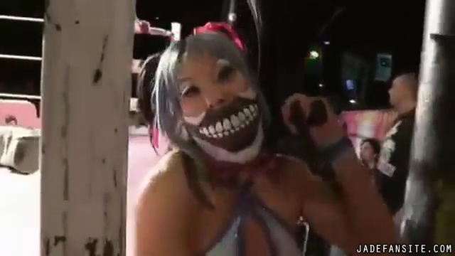 MiaShine30_Still966.jpg