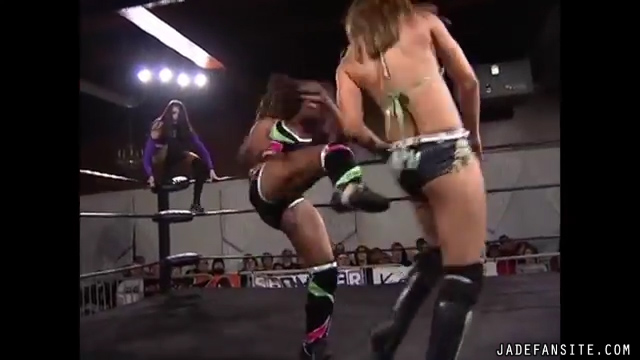 MiavsAthenavsMcKay_Still398.jpg MiavsAthenavsMcKay_Still398.jpg