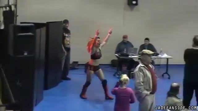 MiavsCarlislevsDelRey_Still002.jpg