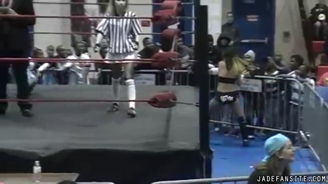 MiavsCarlislevsDelRey_Still020.jpg