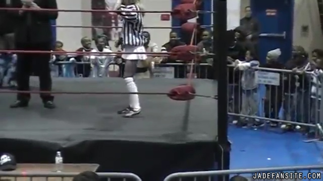 MiavsCarlislevsDelRey_Still022.jpg