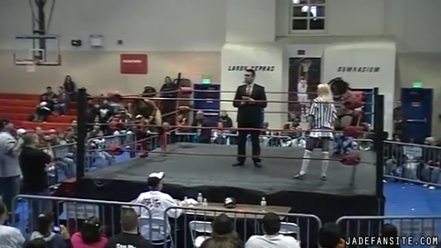 MiavsCarlislevsDelRey_Still044.jpg