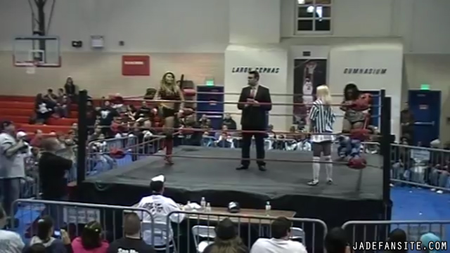 MiavsCarlislevsDelRey_Still046.jpg