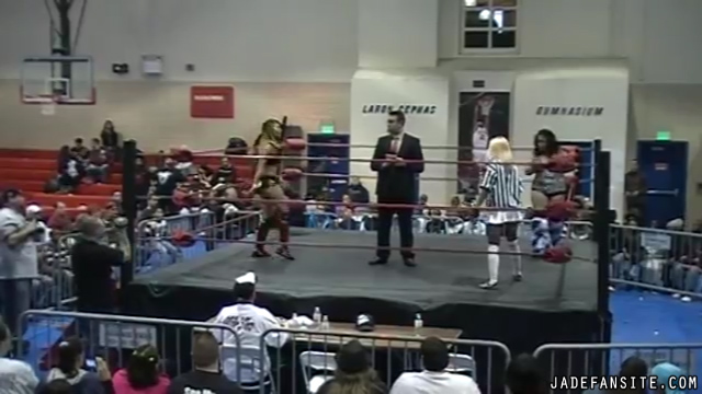 MiavsCarlislevsDelRey_Still047.jpg