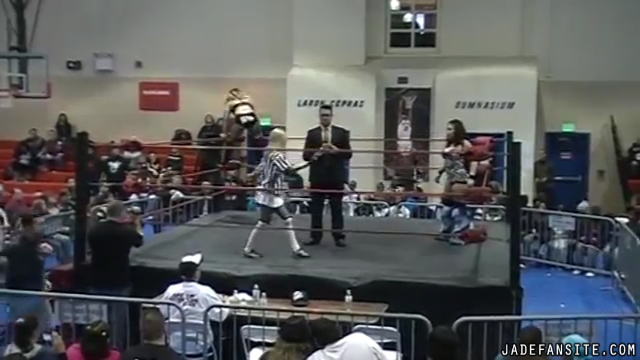 MiavsCarlislevsDelRey_Still052.jpg