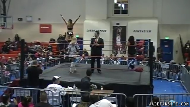 MiavsCarlislevsDelRey_Still056.jpg
